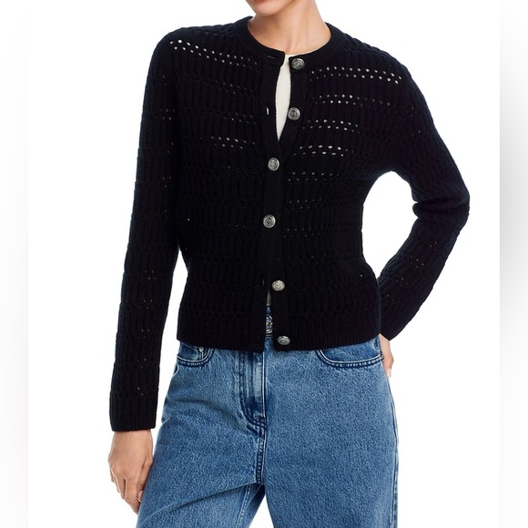 Bloomingdale's Sweaters - Bloomingdales’s Cashmere 2ply beautiful and very soft